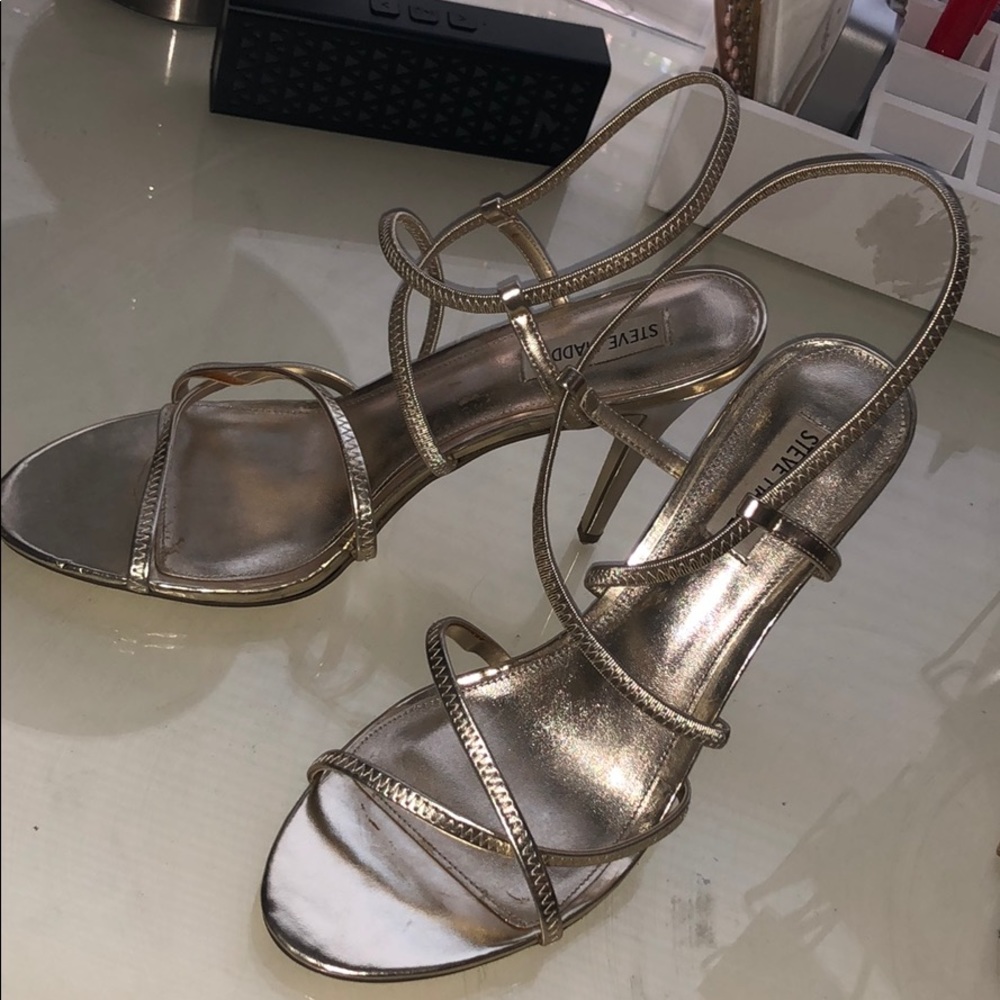 Steve Madden Gold Metallic Heels